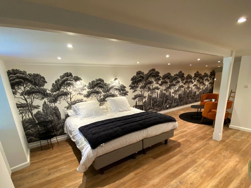 dormitorio de pino y ciprés