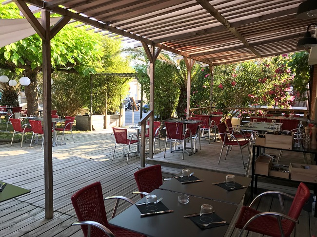 B de bistró – terraza – restaurante – Arès