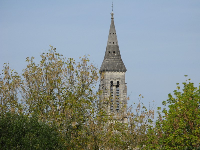 Uitzicht op de kerk van Giveac